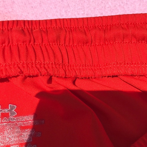 Auburn University Under Armour woman’s shorts - Picture 4 of 7